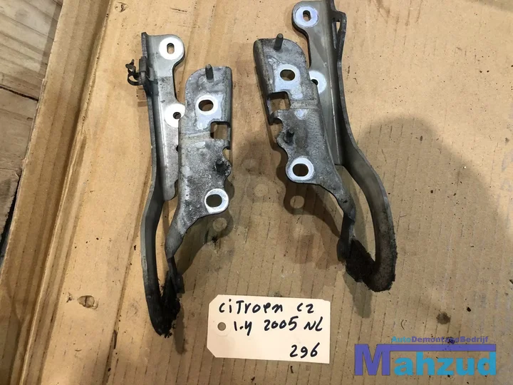 citroen-c2-motorkap-scharnier-set-links-rechts — foto 2