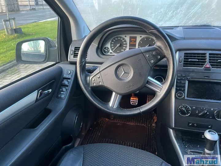2008-mercedes-b-klasse-w245-zwart-191-demontage-266960-sloop — foto 12