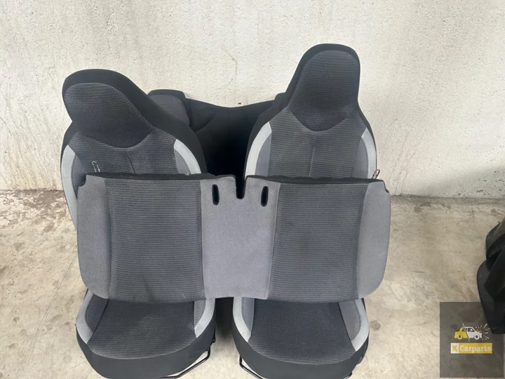 stoelen-set-totoya-aygo-compleet-interieur-set-citroen-c1 — foto 6