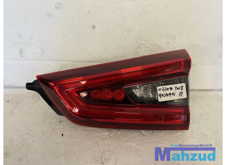 NISSAN QASHQAI 2 J11 Rechts binnen achterlicht 2013-2021