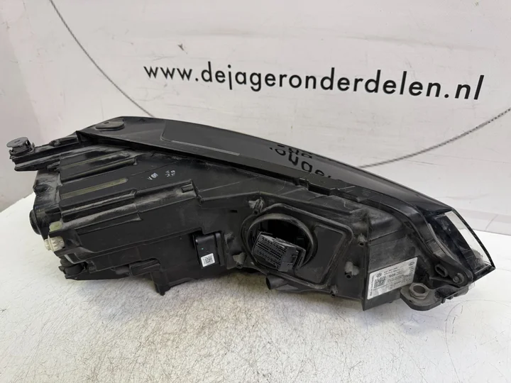 vw-golf-7-facelift-75-vol-led-koplamp-links-5g1941059 — foto 5