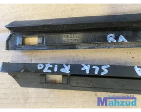 mercedes-slk-r170-rechts-links-achter-zijskirt-rubber-a1706982230-a1706982130 — foto 2