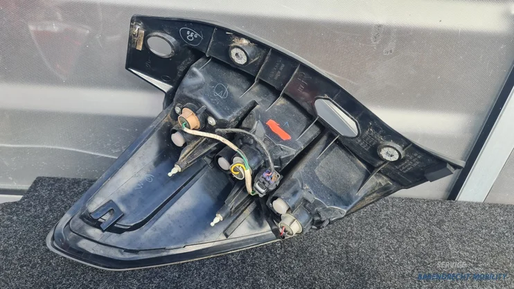 achterlicht-rechts-subaru-forester-22020046-passagierskant-origineel-gebruikt-2012-2015 — foto 7