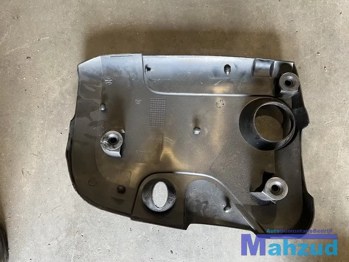 renault-clio-3-15-dci-motor-afdekplaat-20072014 — foto 2