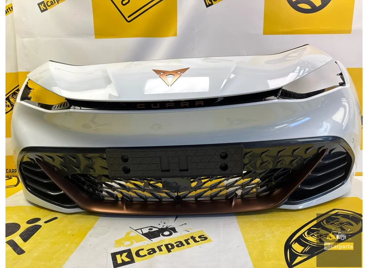 Cupra Born Voorbumper 4PDC 10E807221D compleet!! bumper