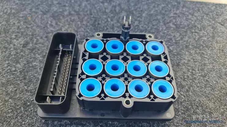 abs-esp-module-w203-w209-mercedes-a0345457732-c-klasse-clk-origineel-gebruikt-2002-2007 — foto 3