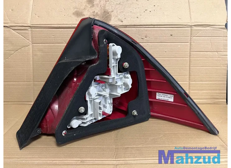ford-mondeo-3-sedan-links-achterlicht-20002007