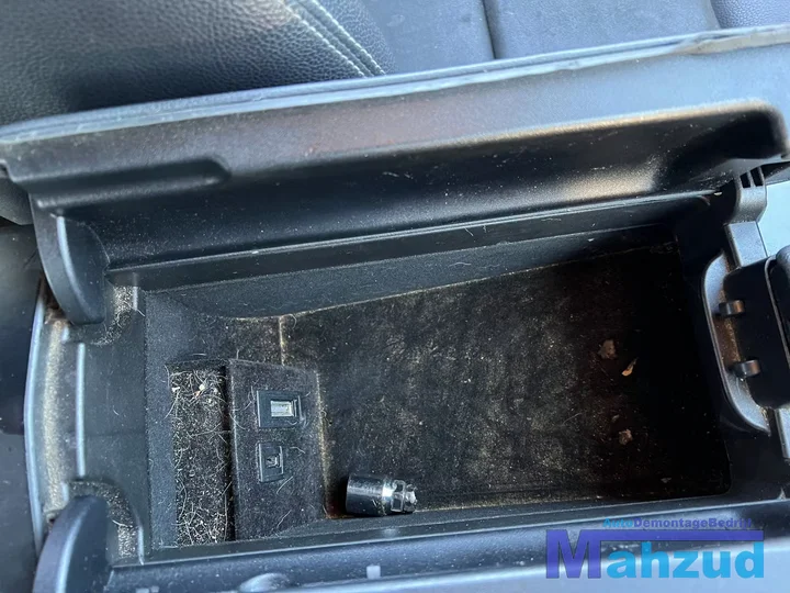 mercedes-e-klasse-w212-dashboard-delen-20092013 — foto 15