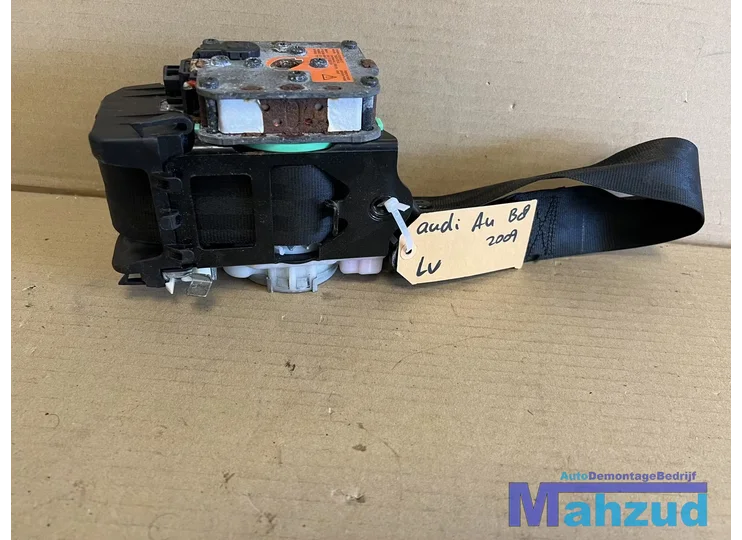 AUDI A4 B7 Links voor gordel 2004-2008