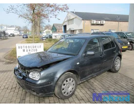 2003-volkswagen-golf-4-5deurs-interieur-19972003 — foto 2