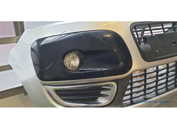citroen-c3-picasso-voorbumper-voor-bumper-zilver-origineel-gebruikt-mistlamp-mistlampen-2009-2010-2011-2012-2013-2014-2015-2016-barendrecht-mobility-service