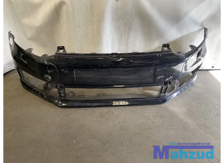 VW POLO 6C Zwart voorbumper met koplamp spoeier