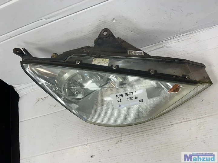 ford-focus-1-rechts-koplamp-19982004 — foto 2