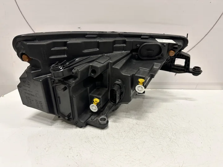 skoda-kamiq-led-cristal-lightning-koplamp-658941015-links — foto 3