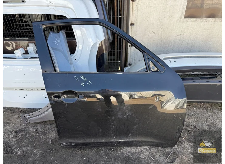 Nissan Juke I F15 porte avant droite