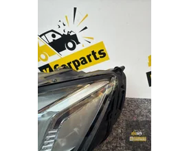 koplamp-audi-q2-81a-voll-led-links-81a941033-origineel — foto 5