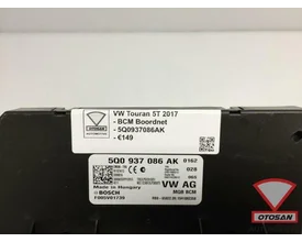 vw-touran-5t-2017-bcm-boordnet-regelapparaat-5q0397086ak — foto 2