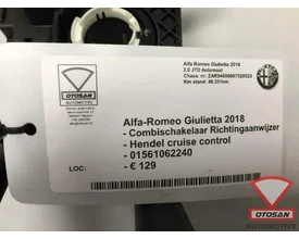 alfa-romeo-giulietta-2018-combischakelaar-cruise-01561062240 — foto 4