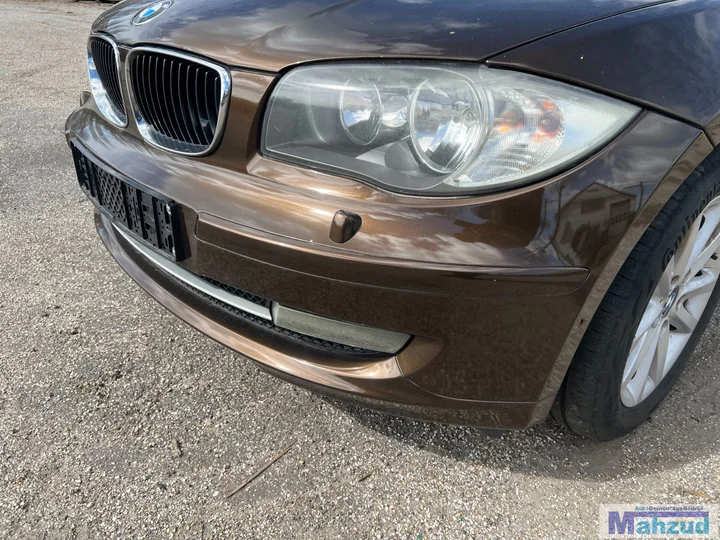 bmw-1-serie-e87-bruin-b098-voorbumper-20042011 — foto 2