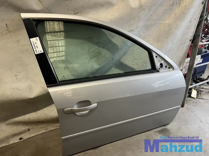 ford-mondeo-3-zilver-06-o6-rechts-voor-deur-20002007 — foto 2