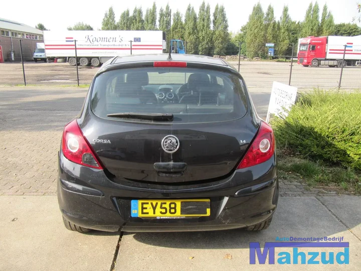 2008-opel-corsa-d-14-demontage-sloop-60 — foto 4