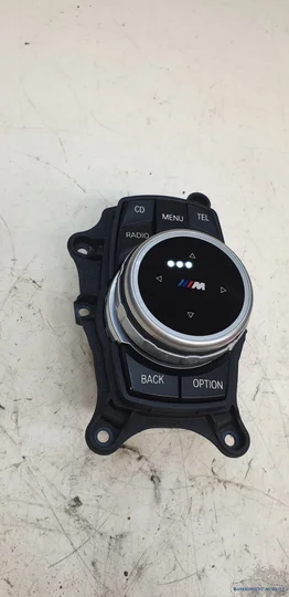 m-logo-idrive-knop-bedieningspaneel-bmw-3-serie-e90-924943901-origineel-gebruikt-2009-2012 — foto 4