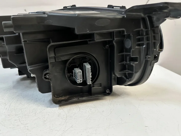 volvo-xc90-ii-high-beam-led-facelift-koplamp-links-32342482 — foto 4