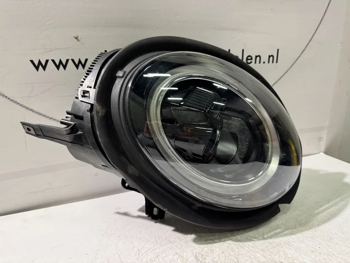 mini-f54-f55-f56-facelift-black-koplamp-rechts-5a0196205 — foto 2