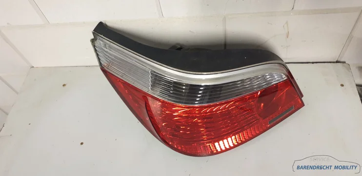 achterlicht-bmw-5-serie-e60-pre-facelift-7165737-links-bestuurderskant-origineel-sedan-nette-staat-gebruikt-2003-2007 — foto 4