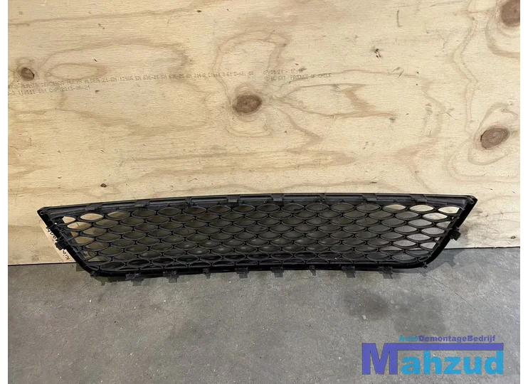 kia-picanto-bumper-grille-rooster-20082011