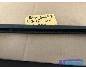 vw-golf-7-75-links-voor-raamrubber-binnen-buiten-20122019 — foto 2