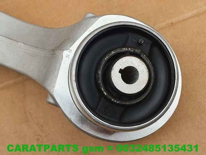 4m0407695c-4m0407693e-s8-a8-q7-q8-e-tron-draagarm-touareg — foto 3