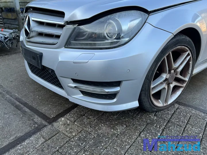 mercedes-c-klasse-w204-zilver-775-amg-voorbumper-20112014 — foto 2