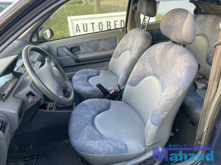 1996-renault-clio-1-12-demontage-sloop-onderdelen-donorauto — foto 8