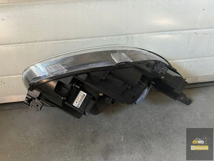 renault-express-led-koplamp-links — foto 5