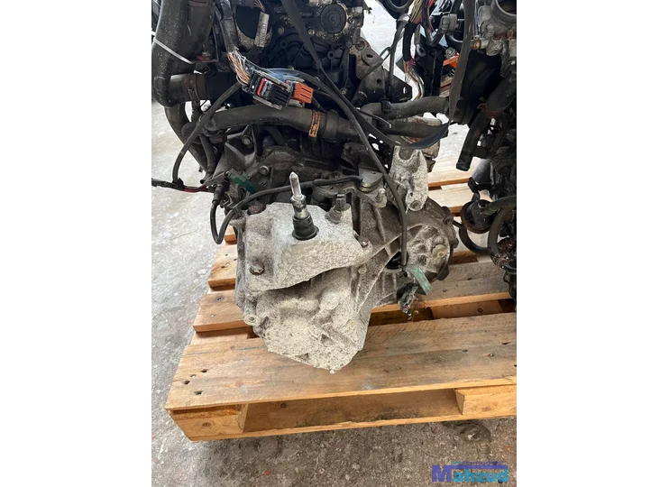 renault-scenic-2-16-versnellingsbak-6-bak-handbak