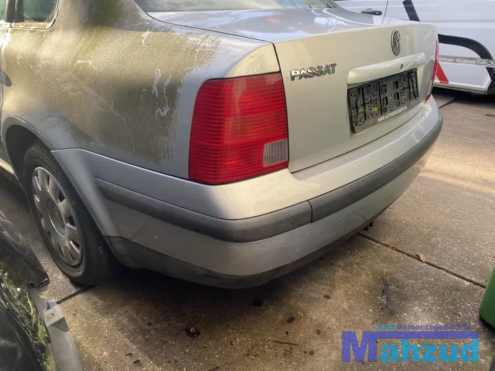 vw-passat-3b2-grijs-lb7z-achterbumper-bumper-sedan-19962001 — foto 5