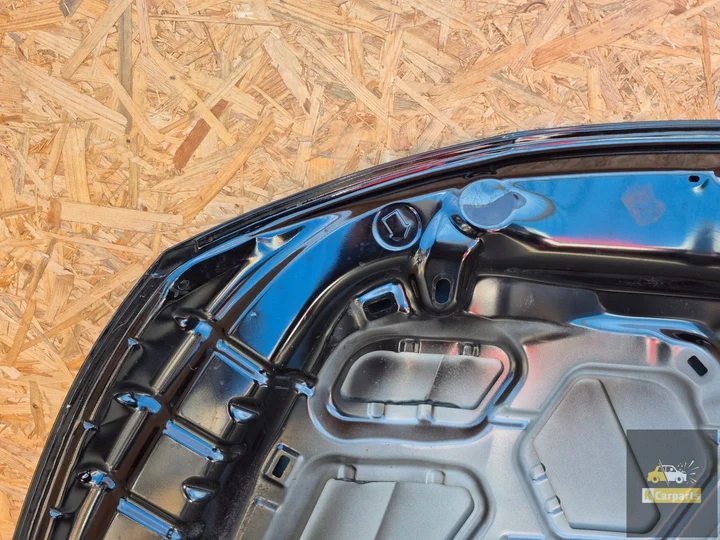 ford-focus-mk4-lift-2021-motorkap — foto 4
