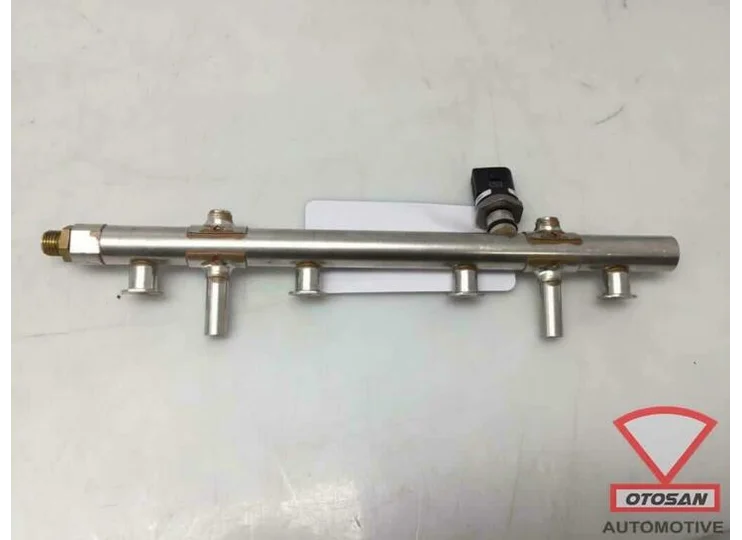 audi vw seat skoda vag brandstofverdeler 06k133317g