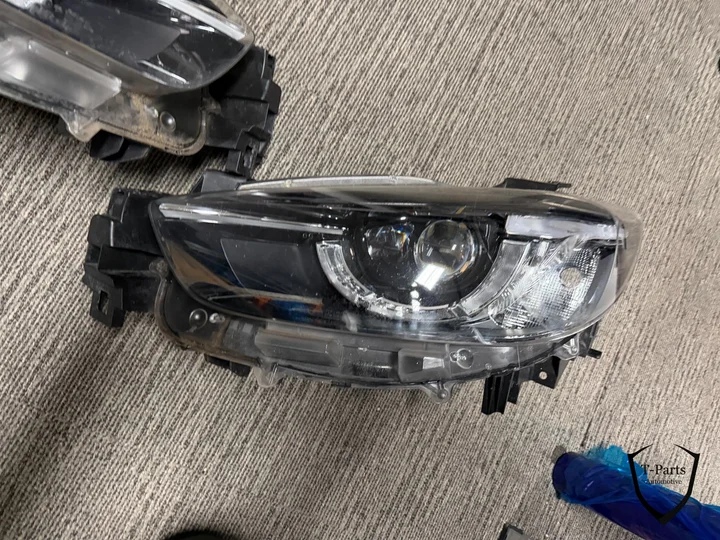 mazda-cx5-cx-5-koplamp-links-rechts-lamp — foto 2