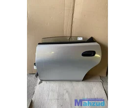 mazda-323-f-5-3l-zilver-grijs-links-achter-deur-portier