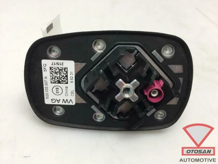 vw-arteon-3g8-2018-dakantenne-antenne-haaienvin-5q0035507n — foto 2