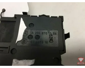 mercedes-c-e-w204-w212-stoelverstelling-schakelaar-a20487019 — foto 2