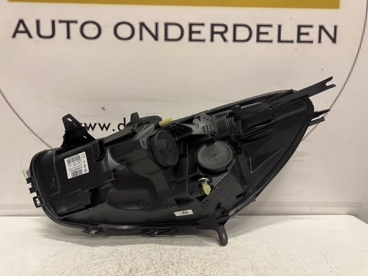 renault-clio-iv-4-koplamp-h7-halogeen-260106624r-rechts — foto 7