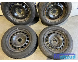 citroen-c3-aircross-velgen-nieuwe-banden-4x108-651-15-inch — foto 3