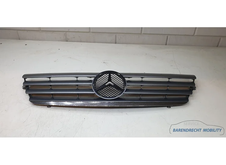 Grille Mercedes CL203 W203 sports coupe gray metallic A2038800383 original used 2001 / 2006