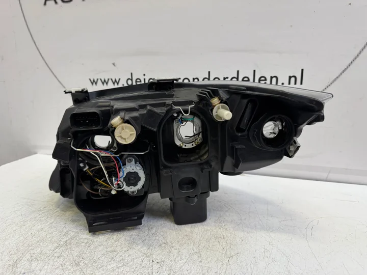 bmw-3-serie-e90-e91-koplamp-rechts-7202574 — foto 4