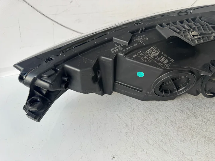 audi-8y-a3-led-koplamp-rechts-8y0941012 — foto 6
