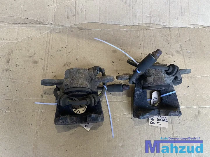 bmw-1-serie-e87-remklauw-remtang-links-rechts-voor-20032010 — foto 2