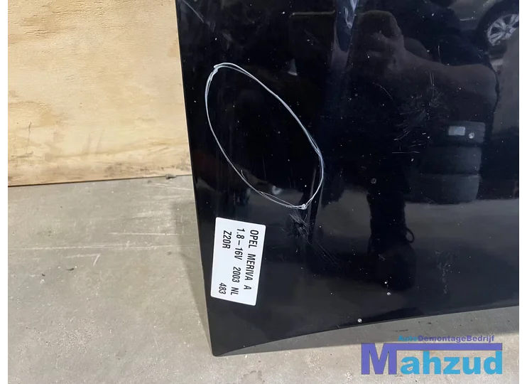 opel-meriva-a-zwart-z20r-motorkap-20032010